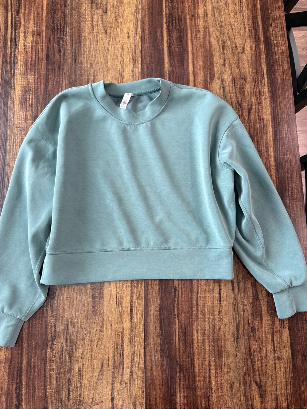 lululemon athletica Sage Green Crewneck Sweatshirt - Picture 5 of 9